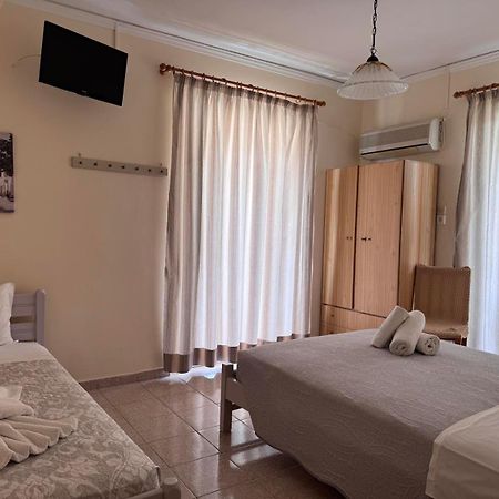 Matrona Apartments Πόρος Εξωτερικό φωτογραφία