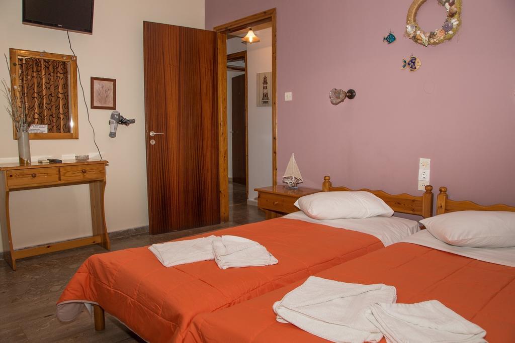 Matrona Apartments Πόρος Εξωτερικό φωτογραφία