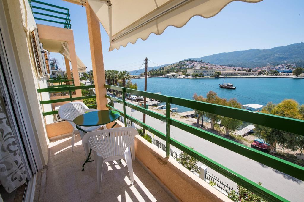 Matrona Apartments Πόρος Εξωτερικό φωτογραφία
