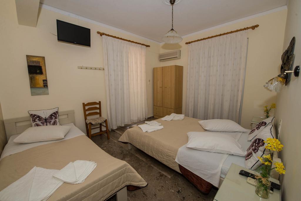 Matrona Apartments Πόρος Εξωτερικό φωτογραφία