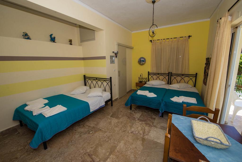 Matrona Apartments Πόρος Εξωτερικό φωτογραφία